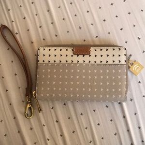 Fossil Emma Smartphone Wristlet RFDI protection